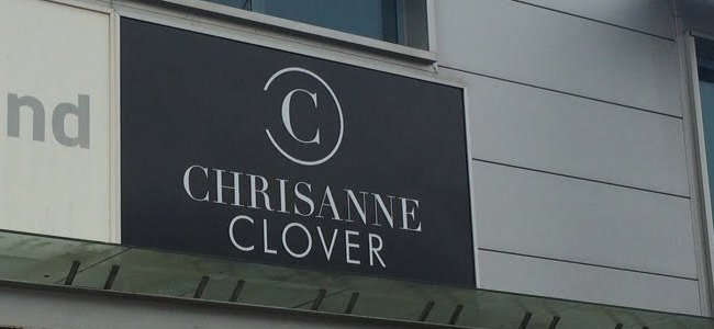 crystal clover sign